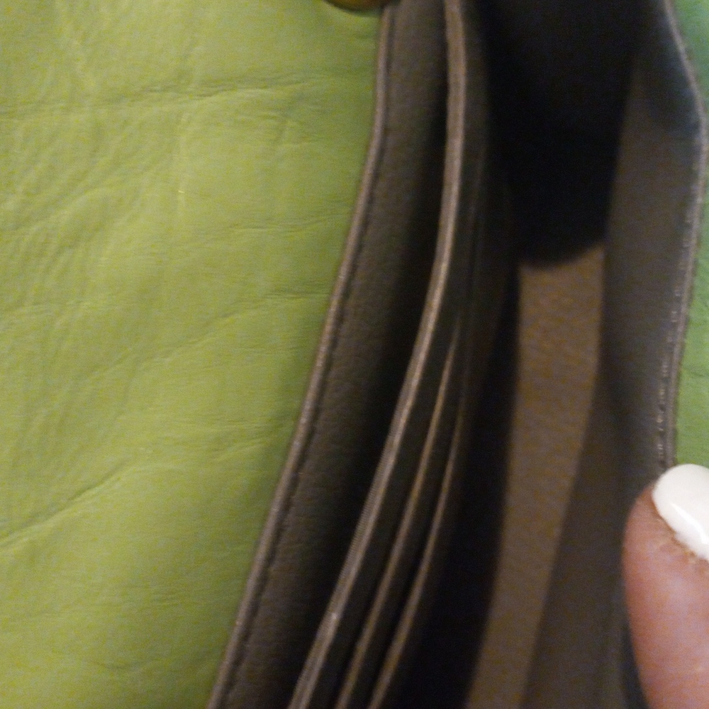 Songmont Lime Green Quilted Mini Bag with Gold Chain - Picture 4 of 10